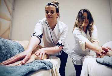 Préparations avant une bonne séance de massage en couple à Paris