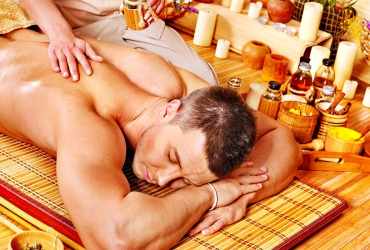 Massage pour homme : une escapade d'un week-end  à Paris  vous dit ?